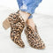 Bottines motif léopard à talons.