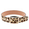 Ceinture léopard à oeillets beige.