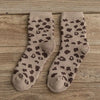chaussettes courtes léopard beiges.