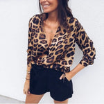 Blusa con estampado de leopardo y escote - Vignette | My Léopard