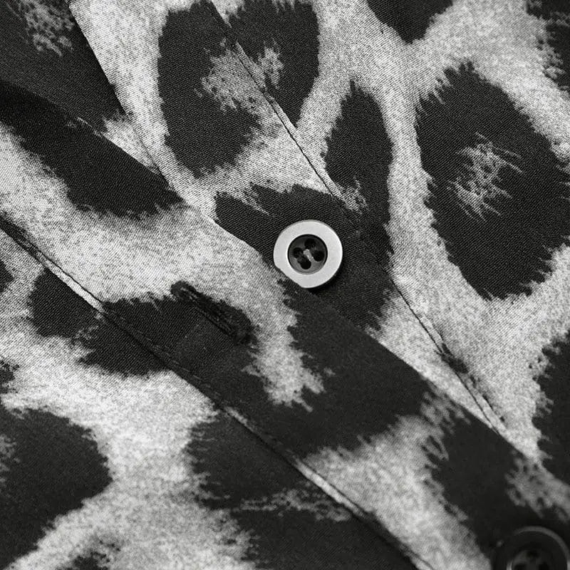 boutons combinaison léopard.