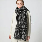 Écharpe Femme Motif Léopard Tendance - Vignette | My Léopard