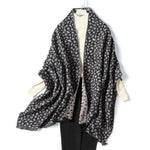 Écharpe Femme Motif Léopard Tendance Grise - Vignette | My Léopard