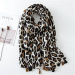 Leopard Scarf with Pompoms - Vignette | My Léopard