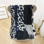 Trendy Blue Leopard Scarf - Vignette | My Léopard