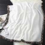 Écharpe Léopard Tendance Blanche - Vignette | My Léopard