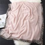 Écharpe Léopard Tendance Rose - Vignette | My Léopard