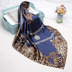 Original Navy Blue Leopard Scarf - Vignette | My Léopard