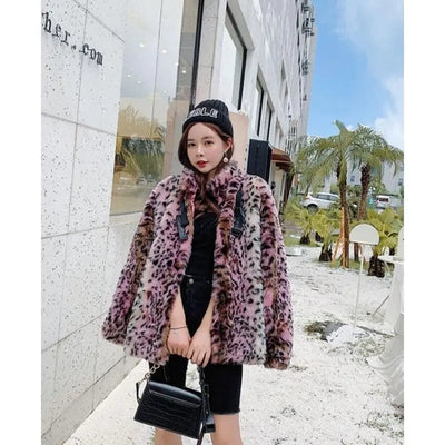 Manteau léopard tendance rose.