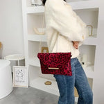 Bolso bandolera de leopardo con sobre rojo - Vignette | My Léopard