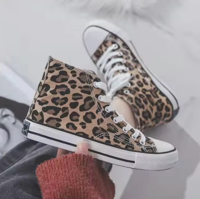 basket femme leopard montante