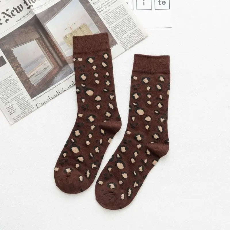 chaussettes marron léopard.