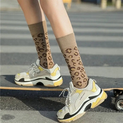 chaussettes léopard hautes.