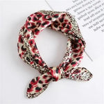 Foulard Femme Léopard Mignon - Vignette | My Léopard