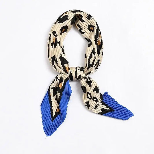 Foulard coloré léopard bleu.