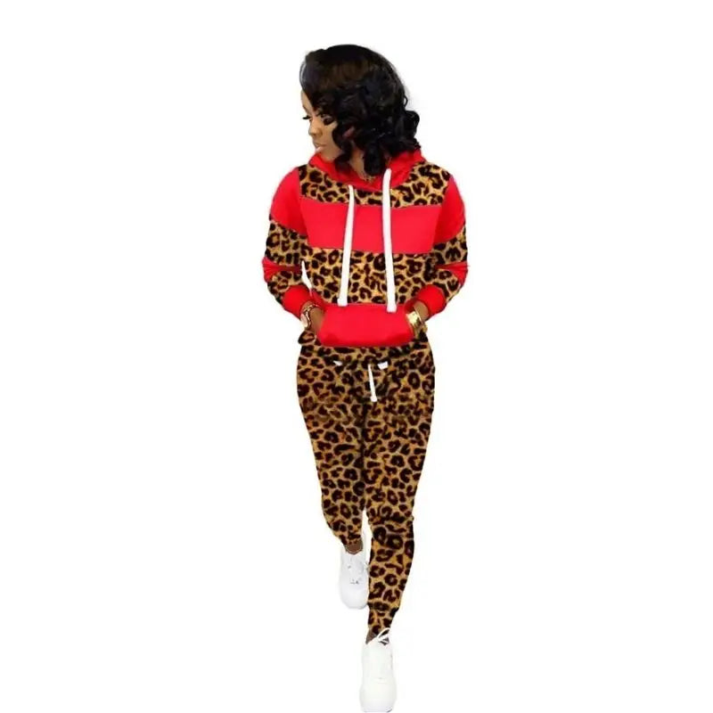 Jogging stylé rouge léopard.