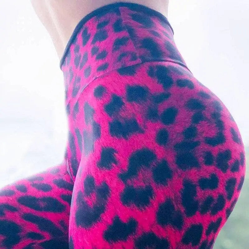 Legging léopard rose.