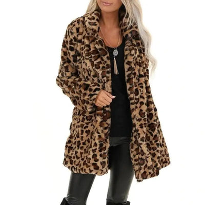 Manteau mi long imprimé léopard.