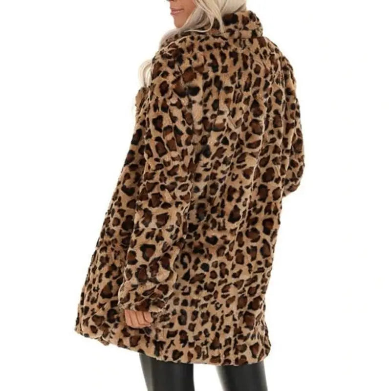 Manteau imprimé léopard mi long.