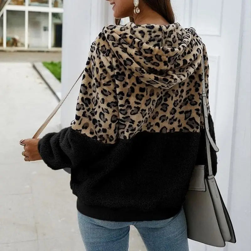 Dos manteau léopard noir bicolore.