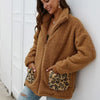 Manteau marron léopard à poches.
