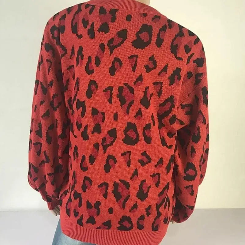 Dos pull léopard rouge.
