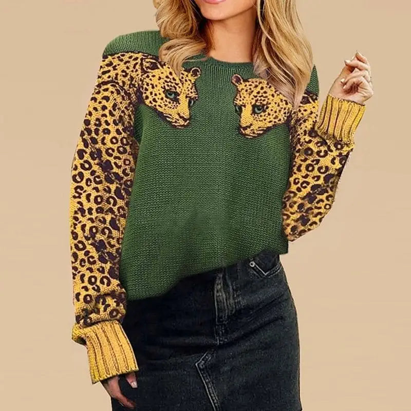 Pull léopard sauvage vert.