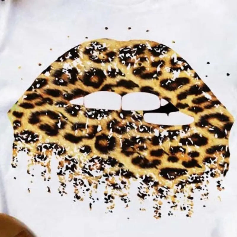 T shirt bouche léopard.