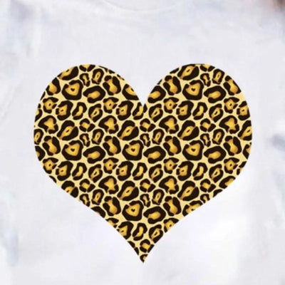 Coeur léopard marron foncé.