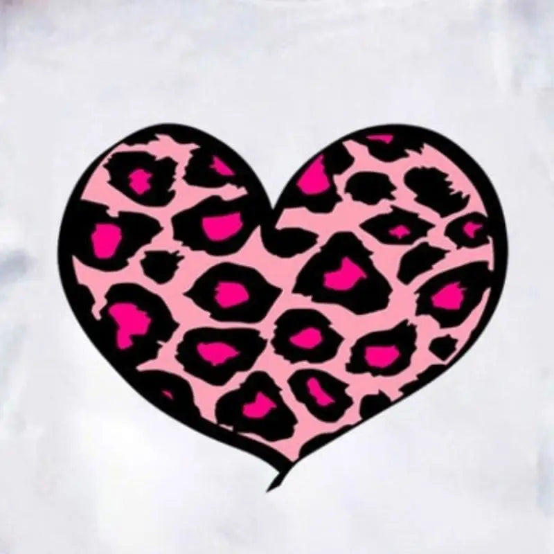 T shirt léopard coeur rose.