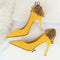 talons léopard jaunes.