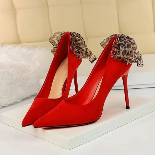 talons rouges léopard.