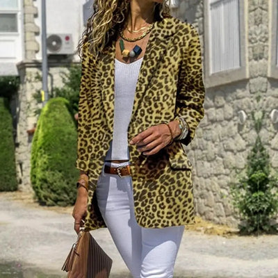 Veste léopard blazer.