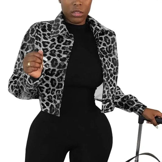 Veste grise similicuir.